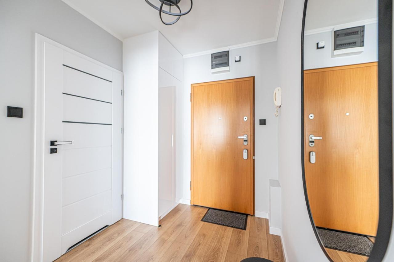 Apartment 24H With Free Garage And Ac Jagielly 5 브로츠와프 외부 사진